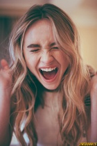 Sabrina Carpenter : sabrina-carpenter-1412816200.jpg