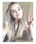 Sabrina Carpenter : sabrina-carpenter-1413590613.jpg