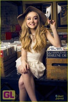 Sabrina Carpenter : sabrina-carpenter-1425755602.jpg