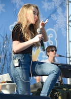 Sabrina Carpenter : sabrina-carpenter-1447558046.jpg