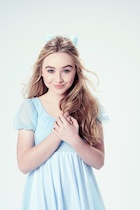 Sabrina Carpenter : sabrina-carpenter-1469996669.jpg