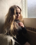 Sabrina Carpenter : sabrina-carpenter-1479316034.jpg