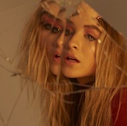 Sabrina Carpenter : sabrina-carpenter-1481659201.jpg