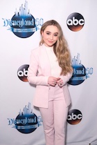 Sabrina Carpenter : sabrina-carpenter-1483294336.jpg