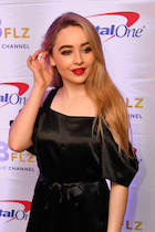 Sabrina Carpenter : sabrina-carpenter-1483375442.jpg