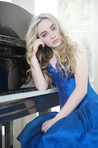 Sabrina Carpenter : sabrina-carpenter-1483375506.jpg