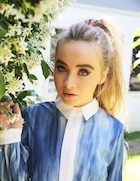 Sabrina Carpenter : sabrina-carpenter-1484941987.jpg