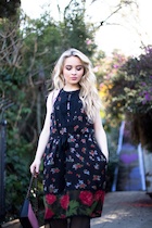 Sabrina Carpenter : sabrina-carpenter-1486887344.jpg