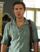 Sam Huntington : sam-huntington-1358033887.jpg