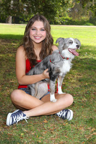 Sammi Hanratty : sammi-hanratty-1398710477.jpg