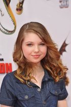 Sammi Hanratty : sammihanratty_1285707582.jpg