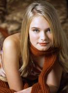 Sara Paxton : sara-paxton-1334340802.jpg