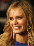 Sara Paxton : sara-paxton-1335469898.jpg