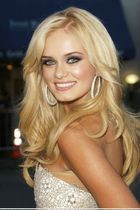 Sara Paxton : sara-paxton-1335470394.jpg