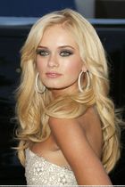 Sara Paxton : sara-paxton-1335470397.jpg