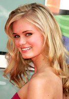 Sara Paxton : sleeppreg2.jpg