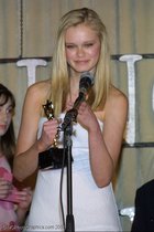 Sara Paxton : yaa24-030329-6787.jpg