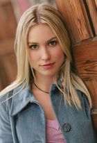 Sarah Carter in Smallville, Uploaded by: Guest