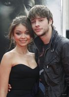 Sarah Hyland : TI4U1403365340.jpg