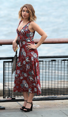 Sarah Hyland in General Pictures, Uploaded by: Guest