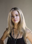 Sasha Pieterse : sasha-pieterse-1337815545.jpg