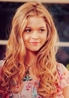 Sasha Pieterse in Pretty Little Liars, Uploaded by: Guest