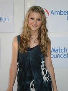 Savannah Outen : savannah_outen_1223051885.jpg