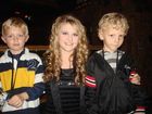 Savannah Outen : savannah_outen_1240535979.jpg