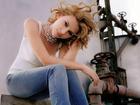 Scarlett Johansson : scarlett_johansson_1256964400.jpg