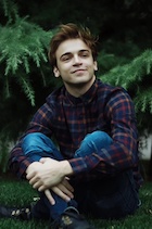 Sean Grandillo : sean-grandillo-1488080950.jpg