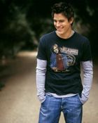 Sean Faris : TI4U_u1142189455.jpg