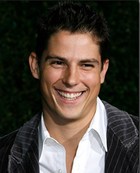 Sean Faris : sean-faris-1340576155.jpg