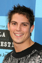 Sean Faris : sean_faris_1161967312.jpg