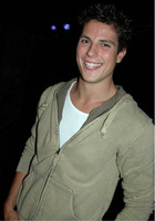 Sean Faris : sean_faris_1161967329.jpg