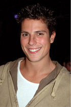 Sean Faris : sean_faris_1161967340.jpg