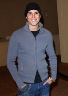 Sean Faris : sean_faris_1172429027.jpg