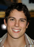 Sean Faris : sean_faris_1184698371.jpg