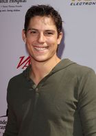 Sean Faris : sean_faris_1217810679.jpg