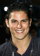 Sean Faris : sean_faris_1227671706.jpg