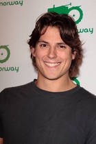 Sean Faris : sean_faris_1281997437.jpg