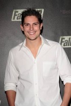 Sean Faris : sean_faris_1281997443.jpg