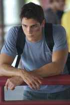 Sean Faris : sean_faris_1306978222.jpg