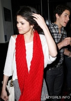 Selena Gomez : TI4U_u1265655579.jpg