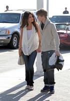 Selena Gomez : TI4U_u1297102828.jpg