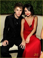 Selena Gomez : TI4U_u1299012206.jpg