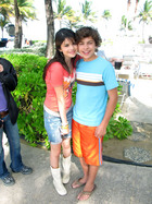 Selena Gomez : TI4U_u1304540374.jpg