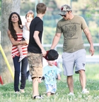 Selena Gomez : TI4U_u1307198035.jpg