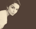 Selena Gomez : selena-gomez-1326654711.jpg