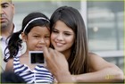 Selena Gomez : selena-gomez-1329080258.jpg