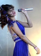 Selena Gomez : selena-gomez-1329423145.jpg